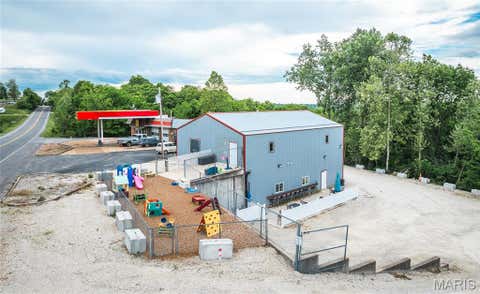 Tiny photo for 2253 Loose Creek Highway, Loose Creek, MO 65054 (MLS # 26042028)
