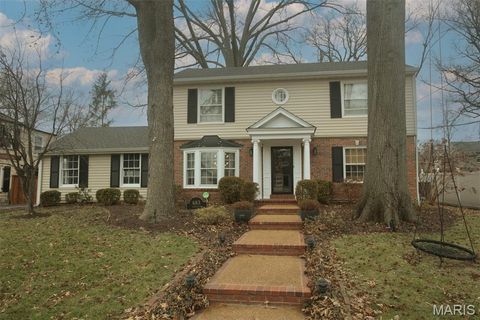 683 Hawbrook Avenue Glendale MO 63122