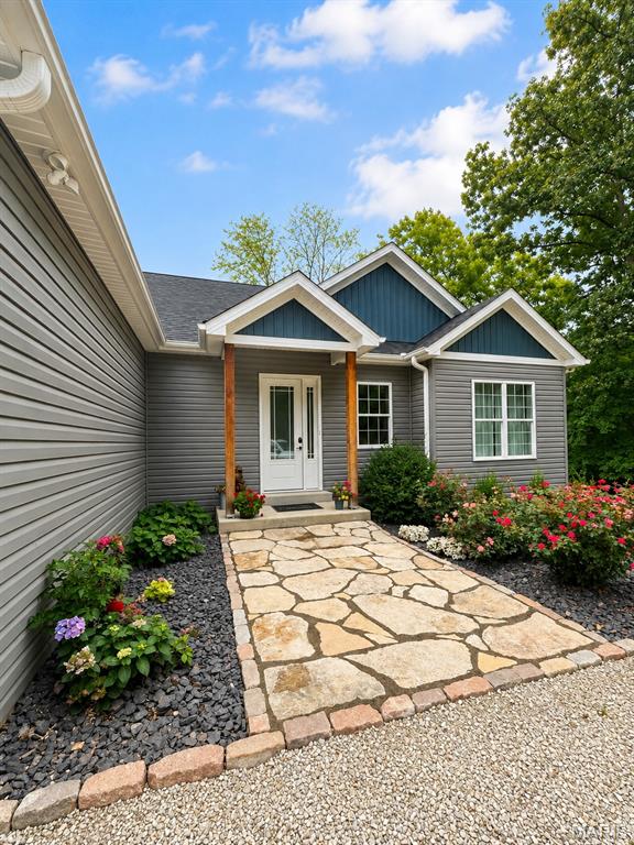 215 Rugged Acres