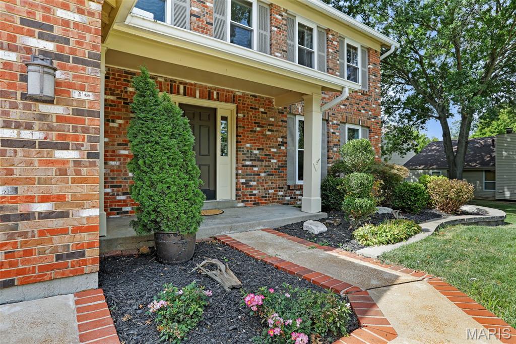 706 Eaglebrooke Drive