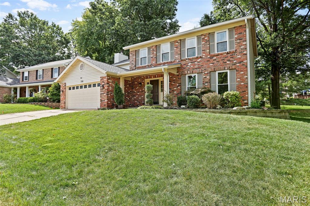 706 Eaglebrooke Drive