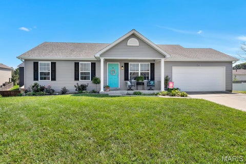 Photo of 91 Swaying Pine Lane, Winfield, MO 63389 (MLS # 26053442)