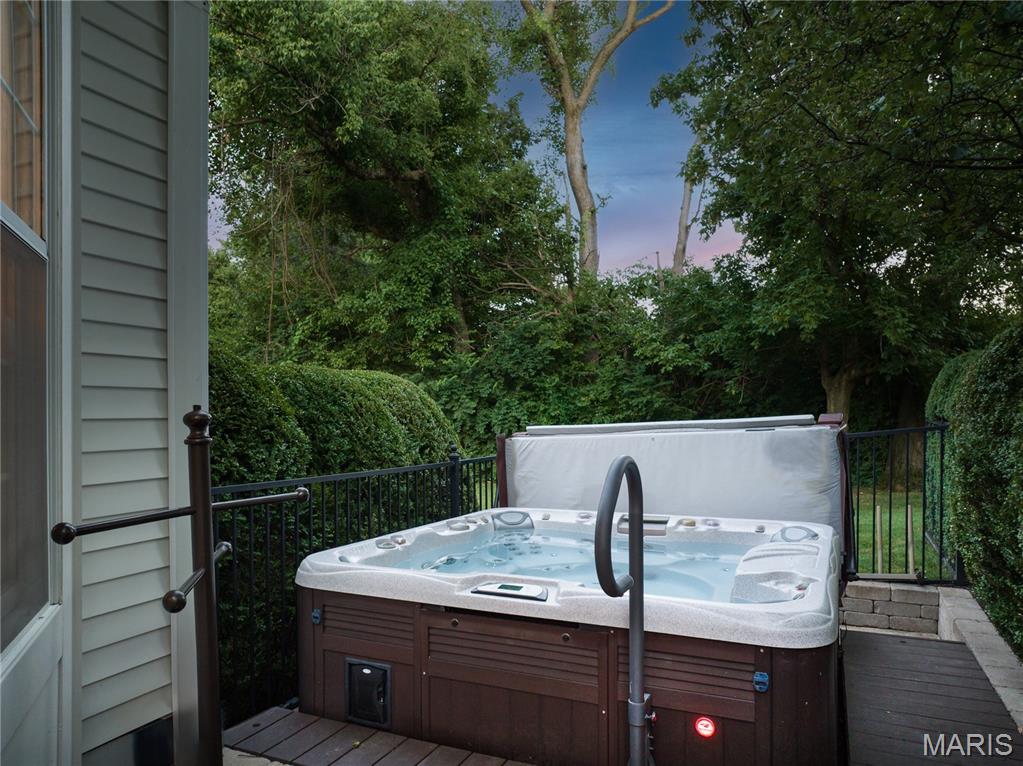 Litzsinger Place - Residential