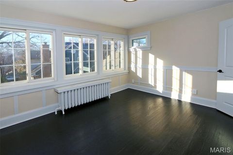 Tiny photo for 8361 Big Bend Boulevard, Webster Groves, MO 63119 (MLS # 25078623)