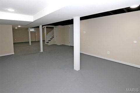 Tiny photo for 8361 Big Bend Boulevard, Webster Groves, MO 63119 (MLS # 25078623)