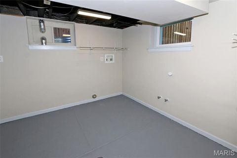 Tiny photo for 8361 Big Bend Boulevard, Webster Groves, MO 63119 (MLS # 25078623)