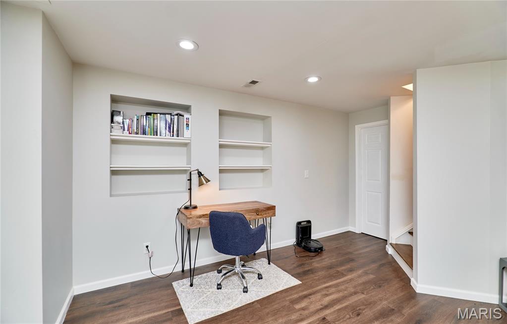 Lake Sherwood Estates - Residential