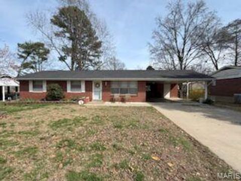 1540 N Henderson Street Cape Girardeau MO 63701
