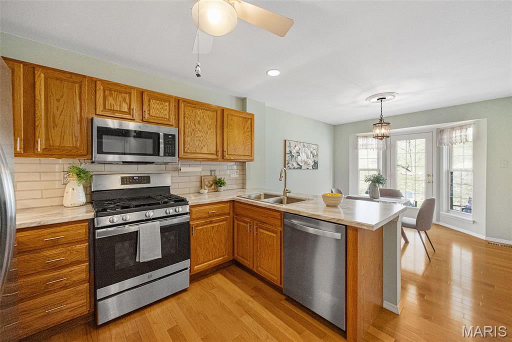 Country Glen - Residential