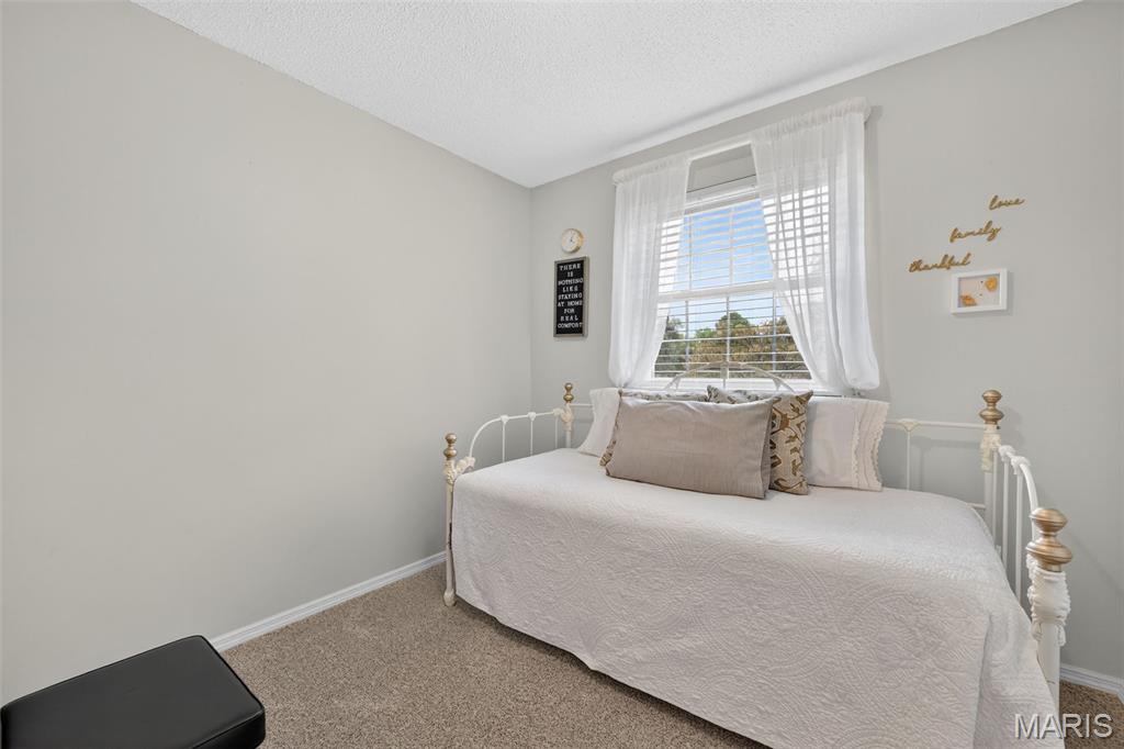 St Charles, Missouri 63303, United States, 3 Bedrooms Bedrooms, ,2 BathroomsBathrooms,Residential,Pending,215245