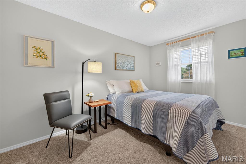 St Charles, Missouri 63303, United States, 3 Bedrooms Bedrooms, ,2 BathroomsBathrooms,Residential,Pending,215245