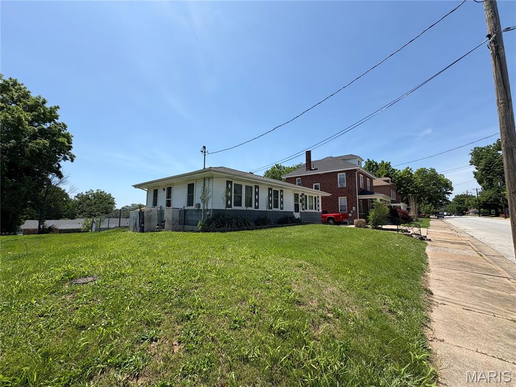 Tracts - Residential