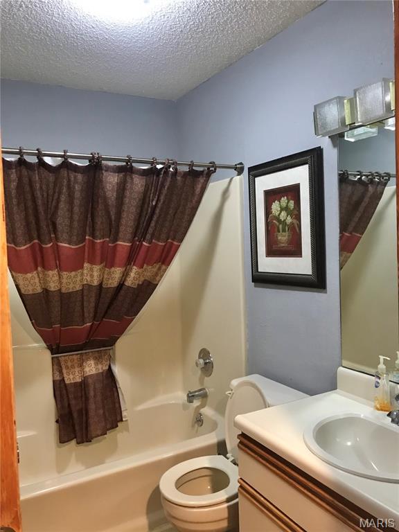 4 Seasons Racq/Cc - Residential