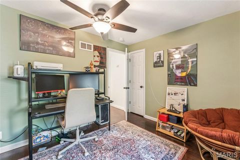 Tiny photo for 1052 Kuhlman Lane, Webster Groves, MO 63119 (MLS # 26003401)