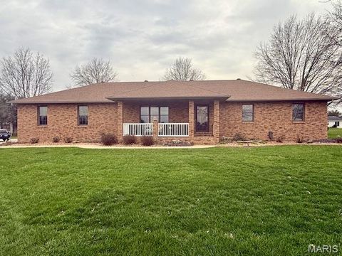 Photo of 10520 Vonder Haar Lane, Breese, IL 62230 (MLS # 26015170)