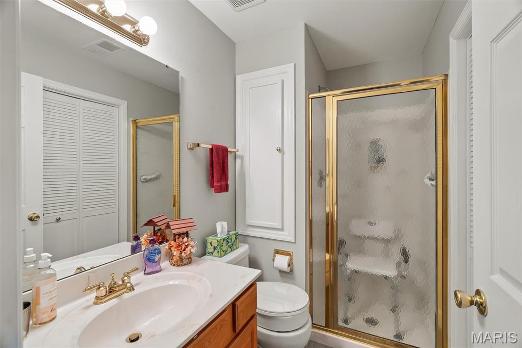 Villas At Kenrick A Condo Ph - Residential