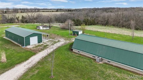 Tiny photo for 2601 Pike 25, Vandalia, MO 63382 (MLS # 26020071)