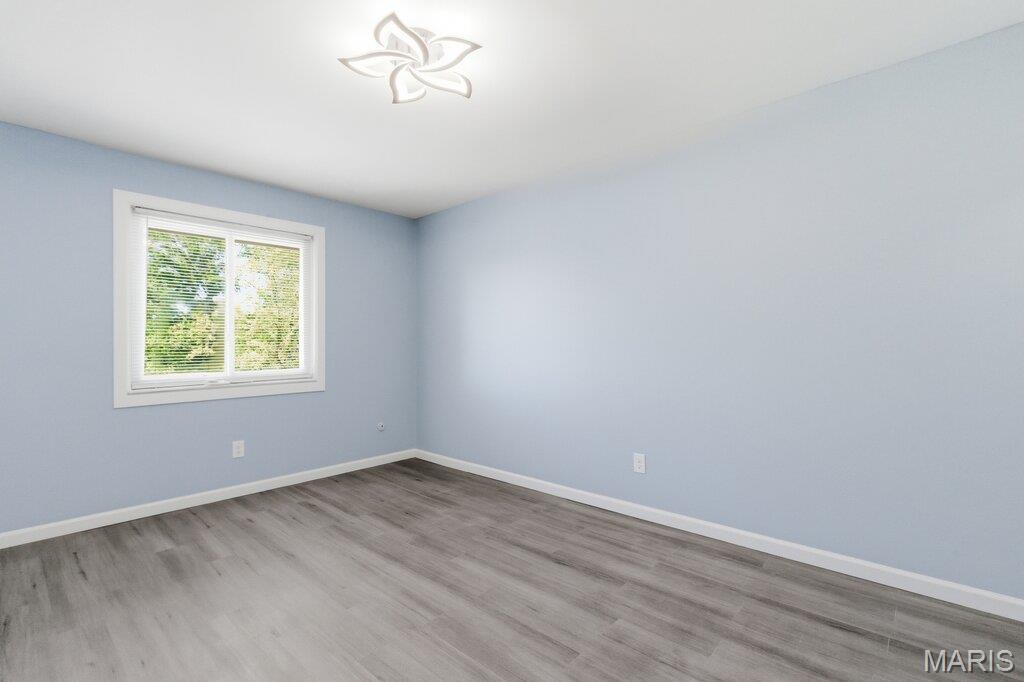 Oakville Commons Condo - Residential