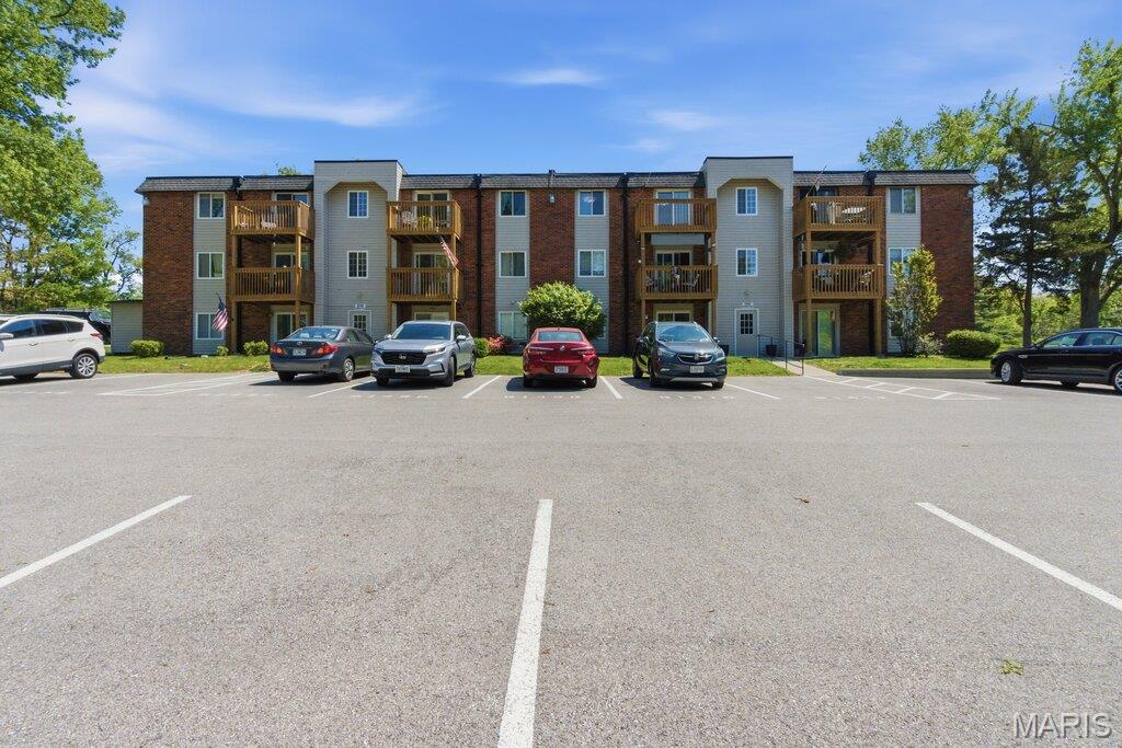 Oakville Commons Condo - Residential
