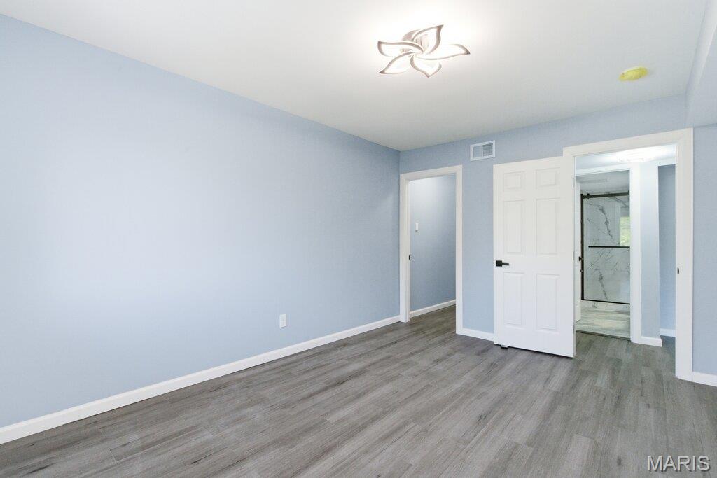 Oakville Commons Condo - Residential