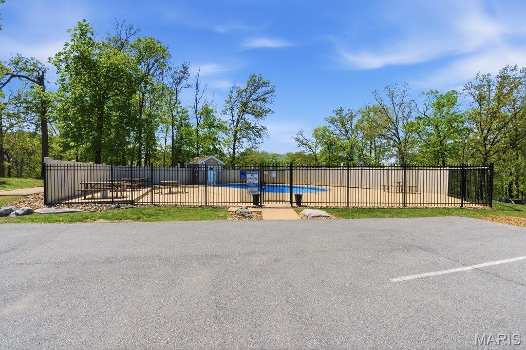 Oakville Commons Condo - Residential