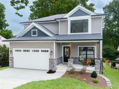 Photo of 2632 Salem RD, Brentwood, MO 63144 (MLS # 26036505)