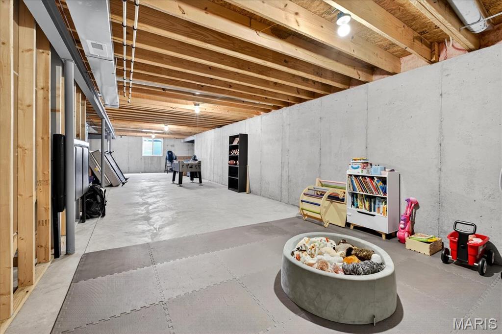 Moscow Mills, Missouri 63362, United States, 3 Bedrooms Bedrooms, ,2 BathroomsBathrooms,Residential,Coming Soon,181026