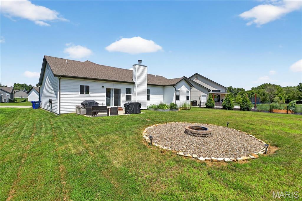 Moscow Mills, Missouri 63362, United States, 3 Bedrooms Bedrooms, ,2 BathroomsBathrooms,Residential,Coming Soon,181026