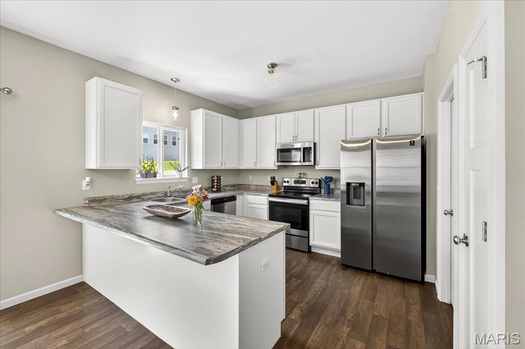 Moscow Mills, Missouri 63362, United States, 3 Bedrooms Bedrooms, ,2 BathroomsBathrooms,Residential,Coming Soon,181026