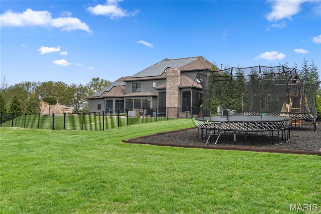 Lafayette Crossing - Residential