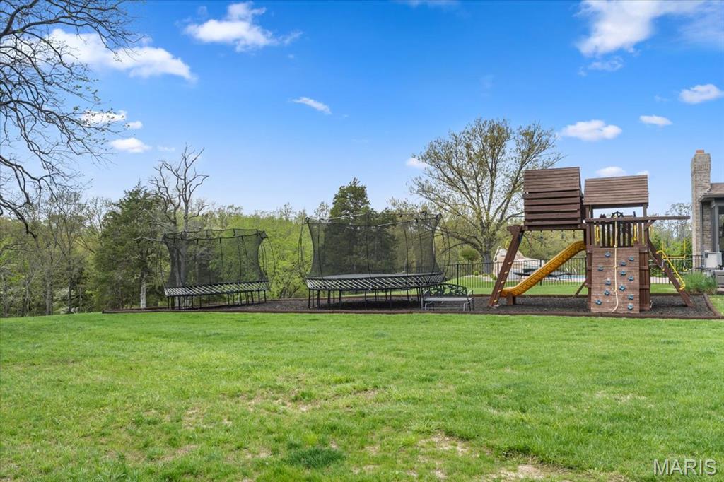 Lafayette Crossing - Residential