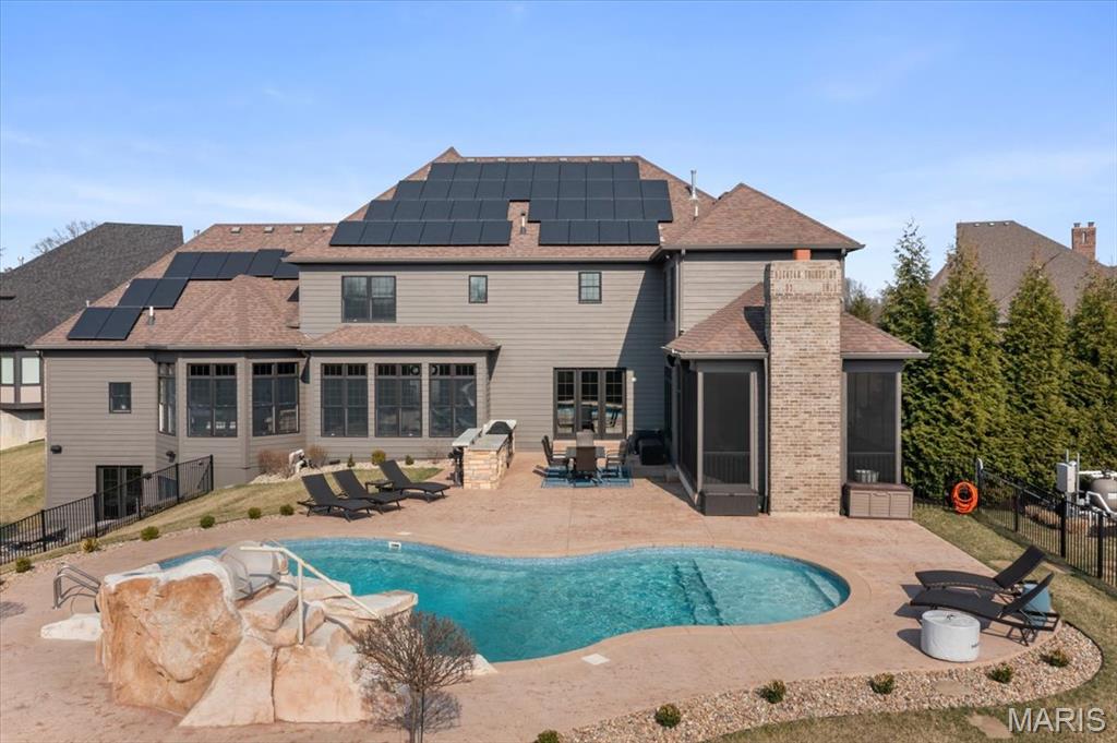 Lafayette Crossing - Residential