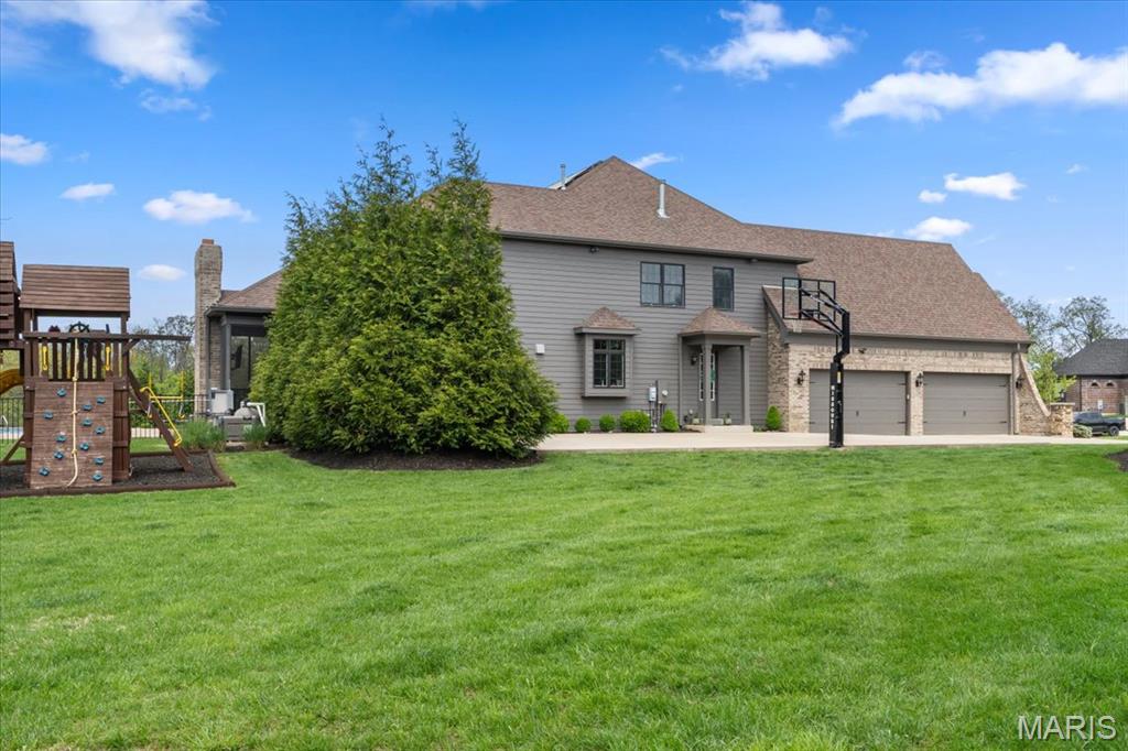 Lafayette Crossing - Residential