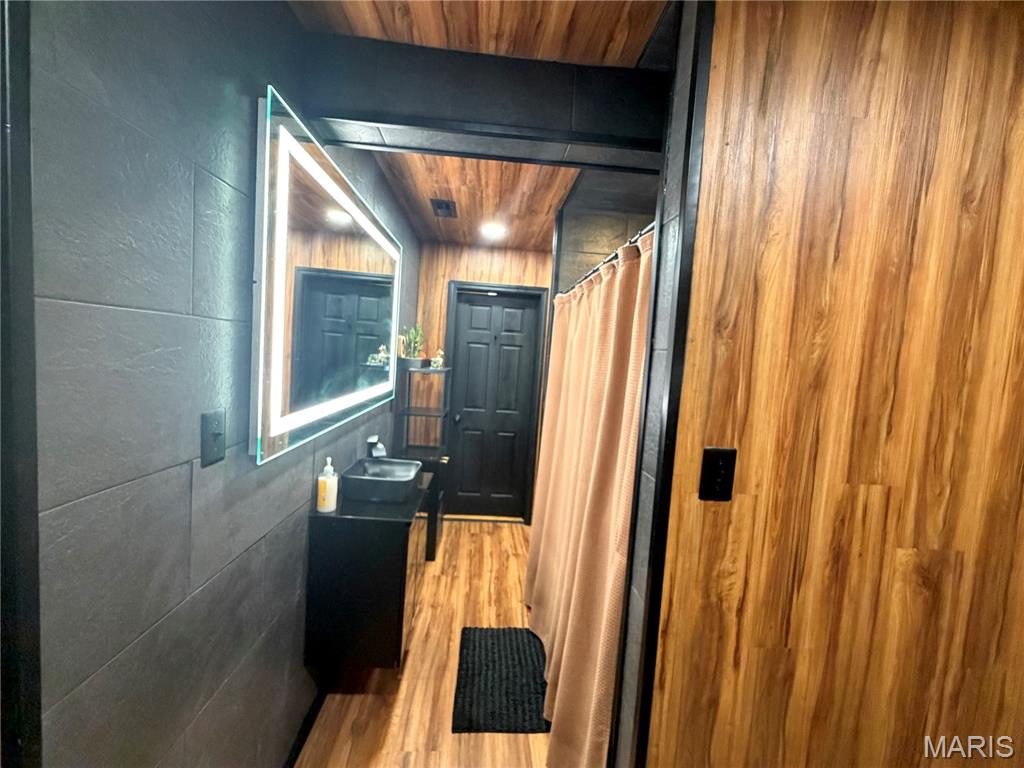 Louis Courtois Tr - Residential