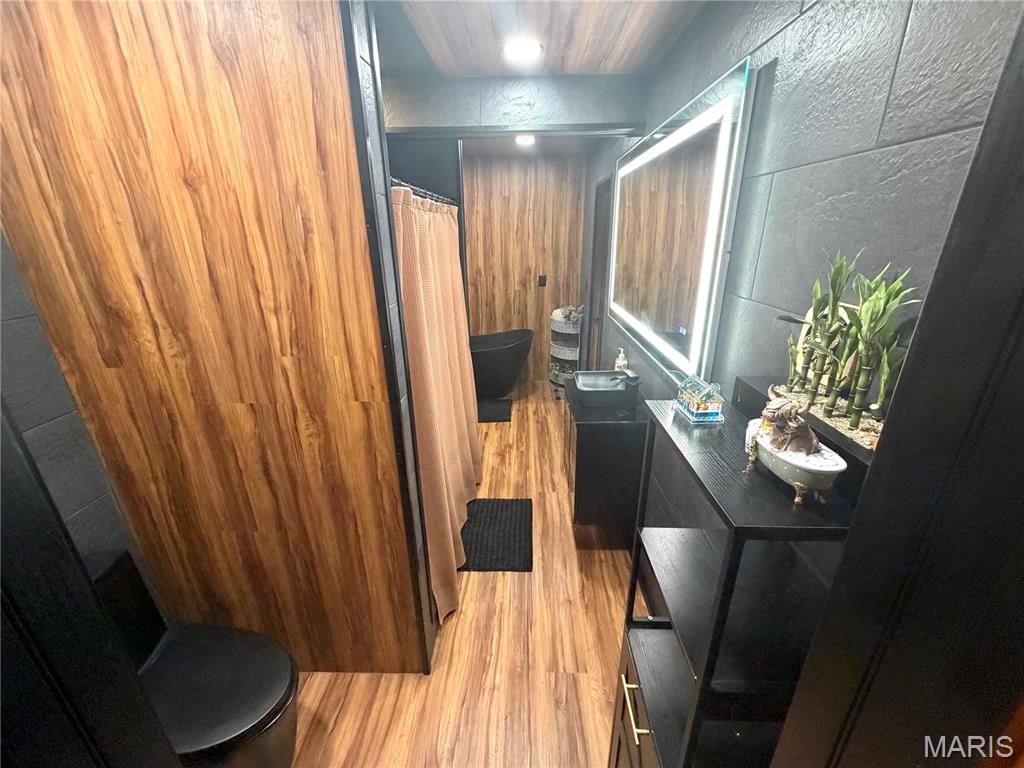 Louis Courtois Tr - Residential