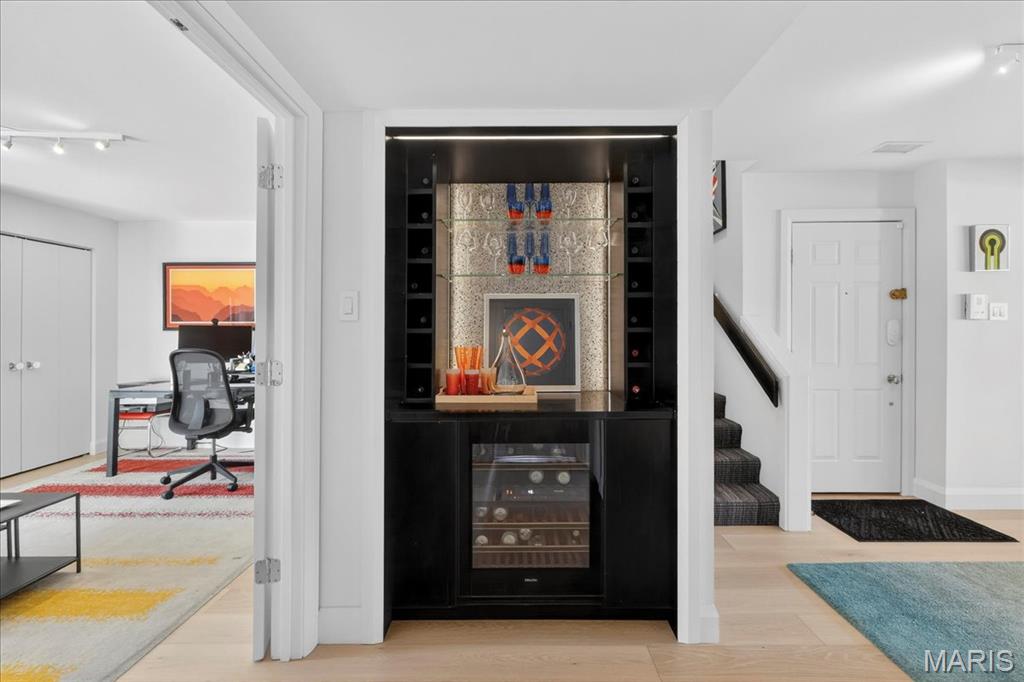 Waterford Square Condos - Residential