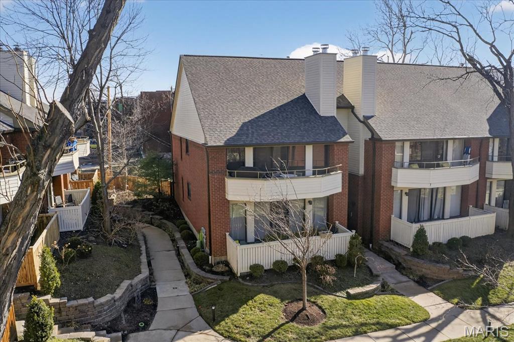 Waterford Square Condos - Residential