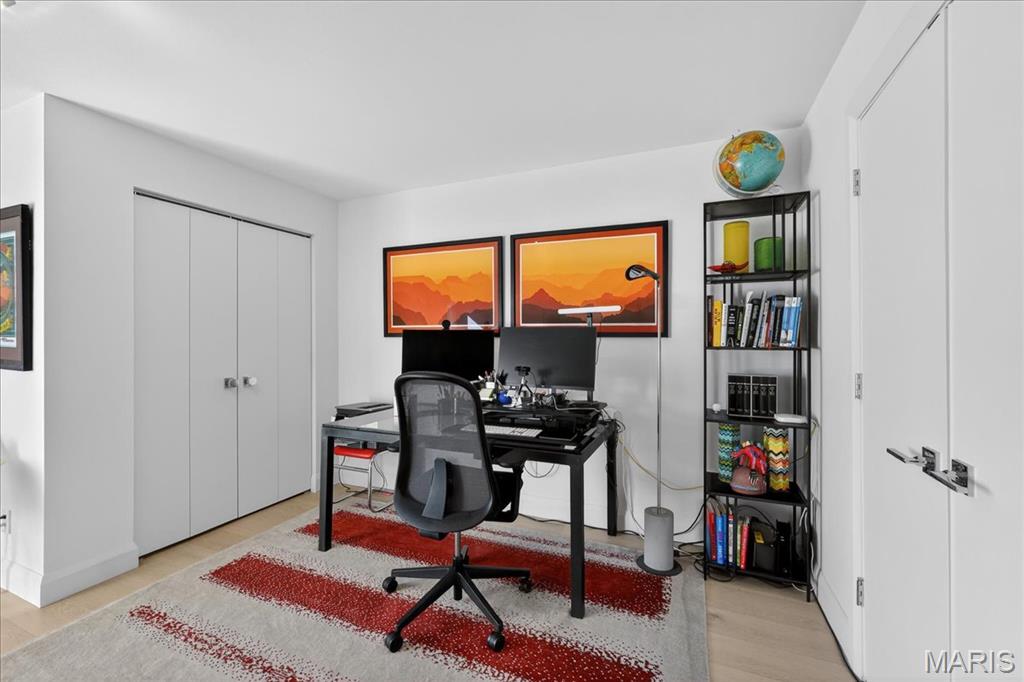 Waterford Square Condos - Residential