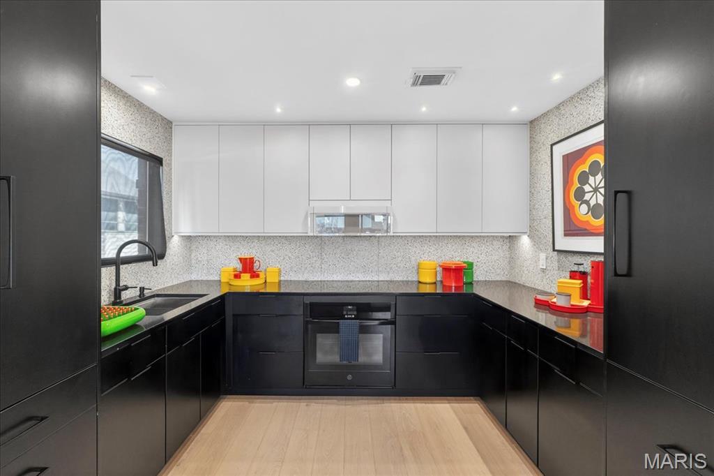 Waterford Square Condos - Residential