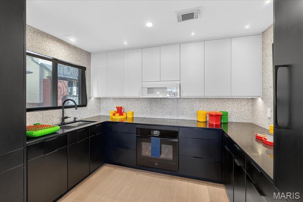 Waterford Square Condos - Residential