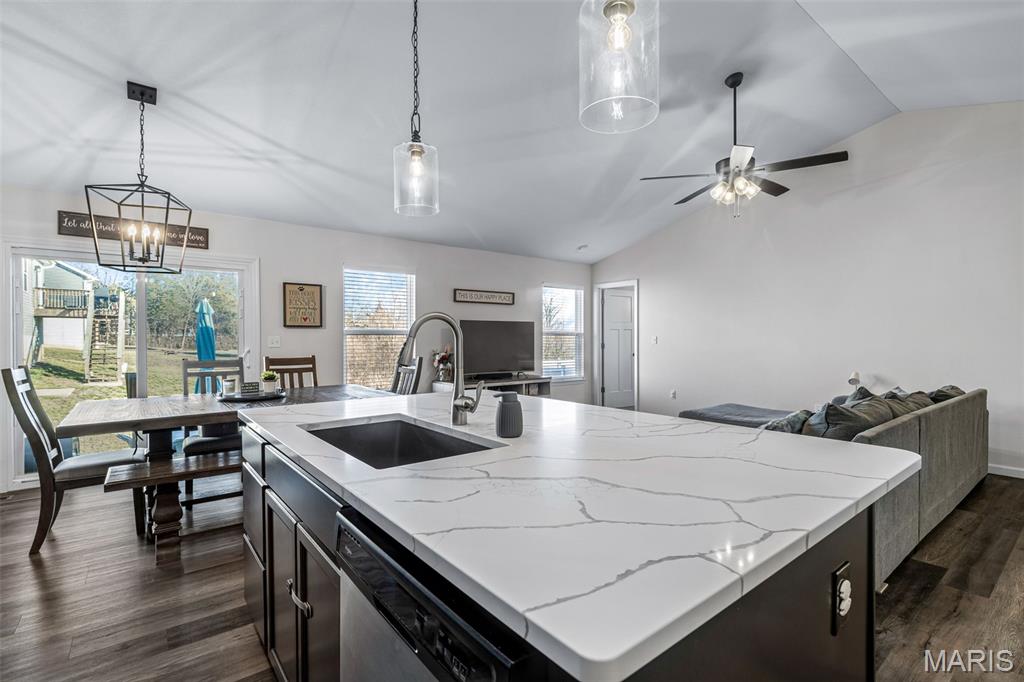 Savanna Place - Residential