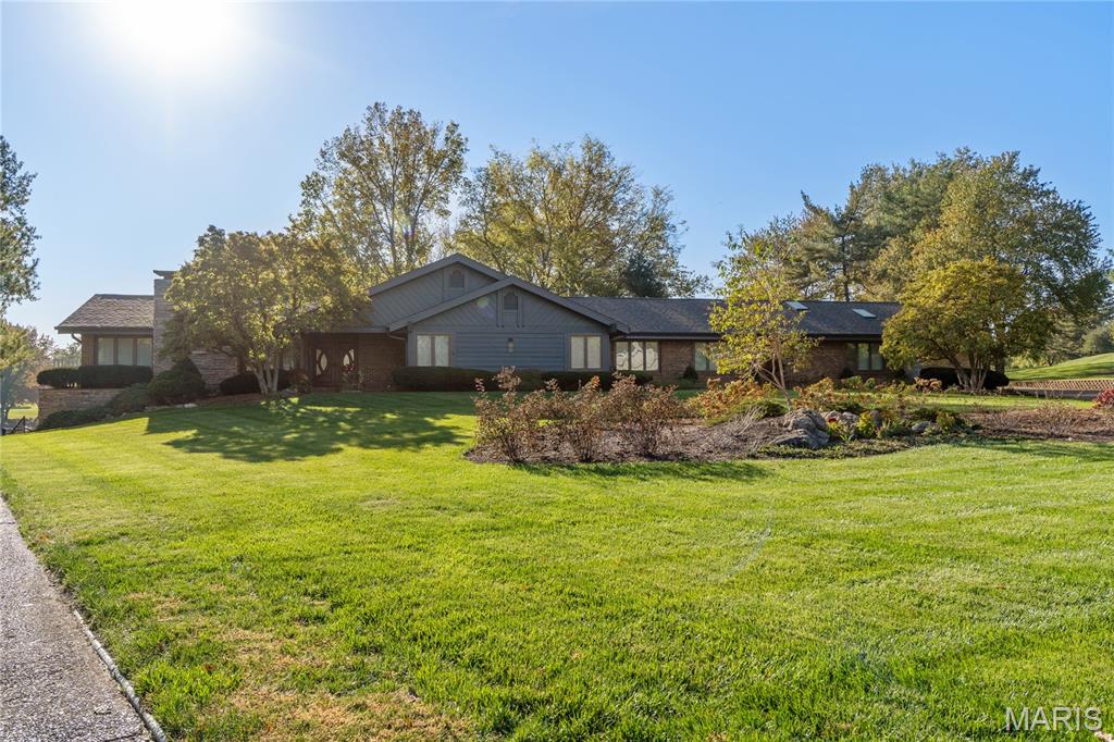8 Number Two Green Drive