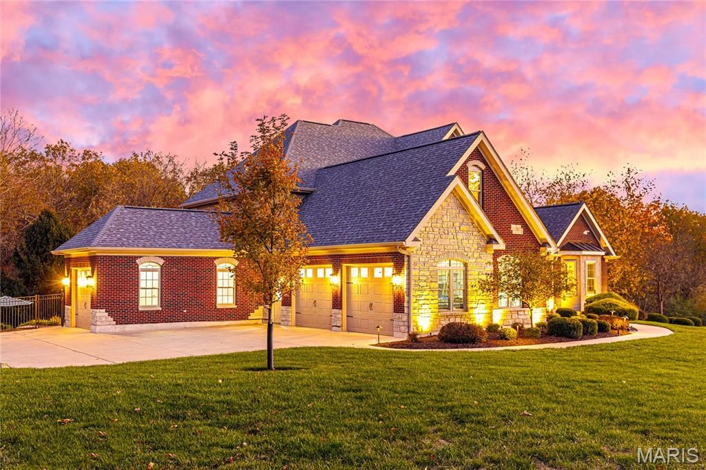 Photo of 1288 Kohlers Lane, Defiance, MO 63341 (MLS # 25066395)