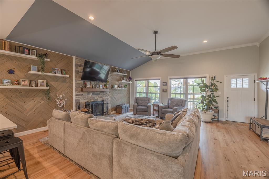 10465 Village Lane