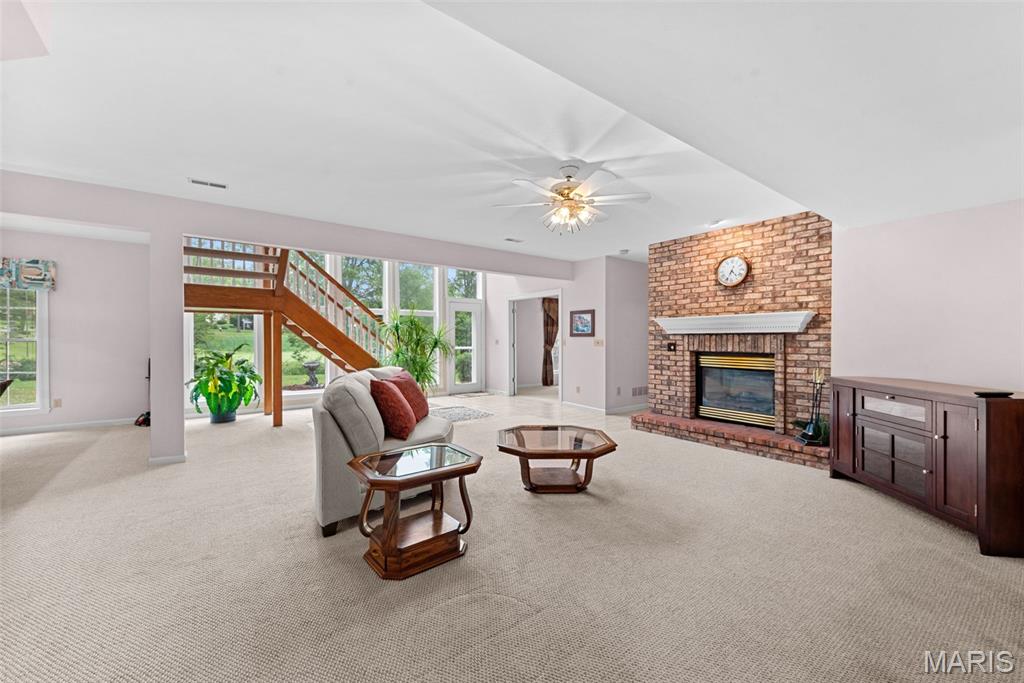 Weldon Spring, Missouri 63304, United States, 4 Bedrooms Bedrooms, ,4 BathroomsBathrooms,Residential,Coming Soon,176110