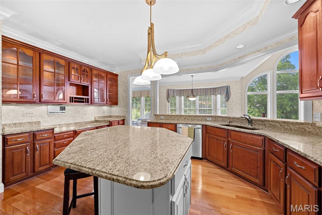 Weldon Spring, Missouri 63304, United States, 4 Bedrooms Bedrooms, ,4 BathroomsBathrooms,Residential,Coming Soon,176110