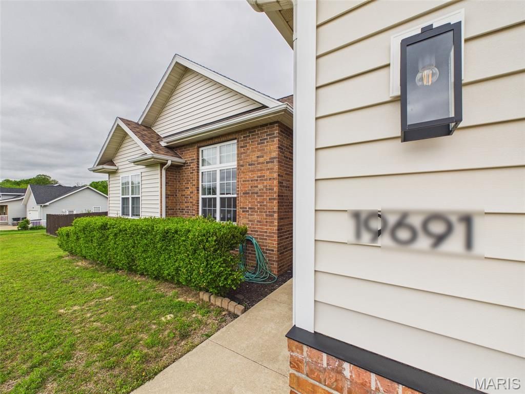 Photo of 19691 Lannigan Road, Waynesville, MO 65583 (MLS # 26024812)