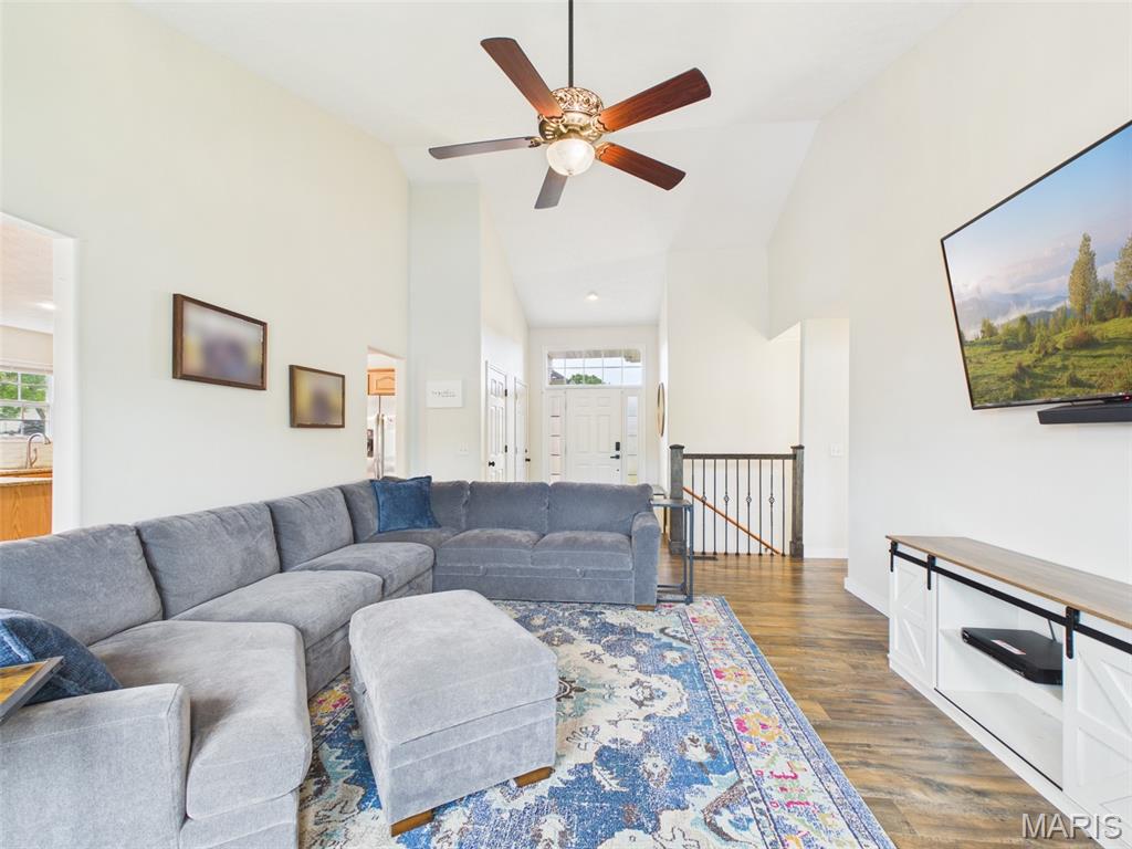 Shalom Mountain - Residential