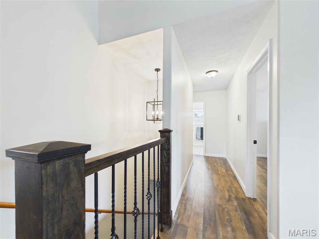 Shalom Mountain - Residential
