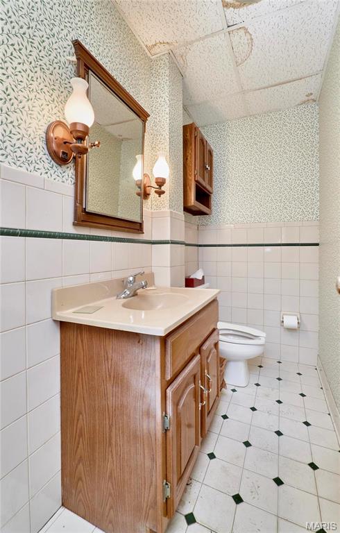 St. Charles - Commercial Sale